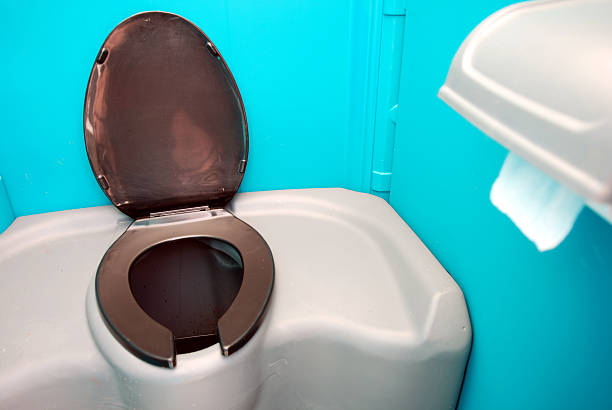 Best Portable restroom trailer rental  in Pleasantville, NY